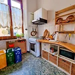 La Casa Di Ella *