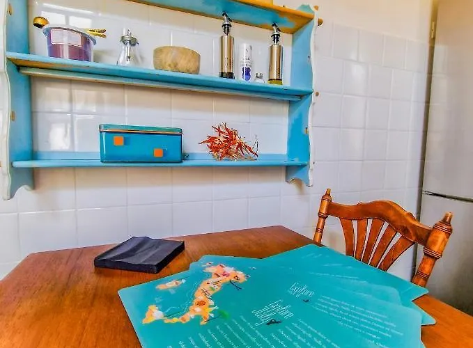 La Casa Di Ella لا سبيتسْيا